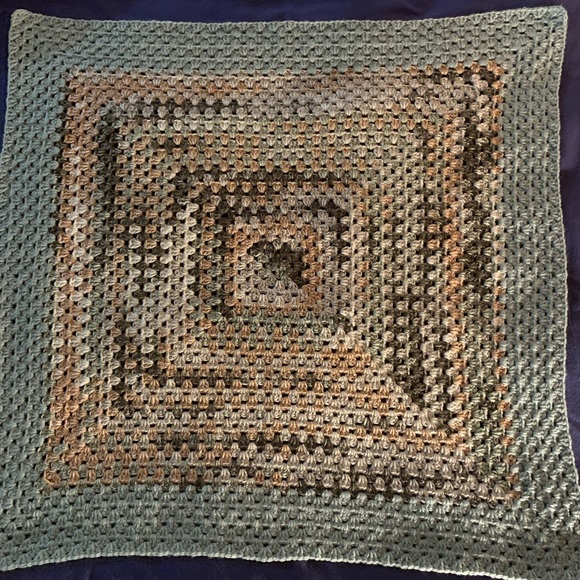 Bassinet, Stroller, Car, Lap, Crib Blanket Handmade Crocheted NEW - Picture 13 of 13